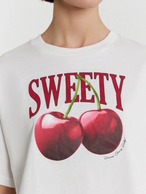 Футболка женская белая с принтом и надписью "sweety", фото 4 из 25