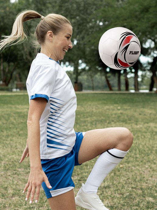 Мяч футбольный Flight, фото 7 из 288