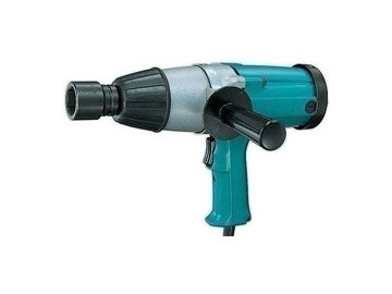 Ударный гайковерт Makita 6906