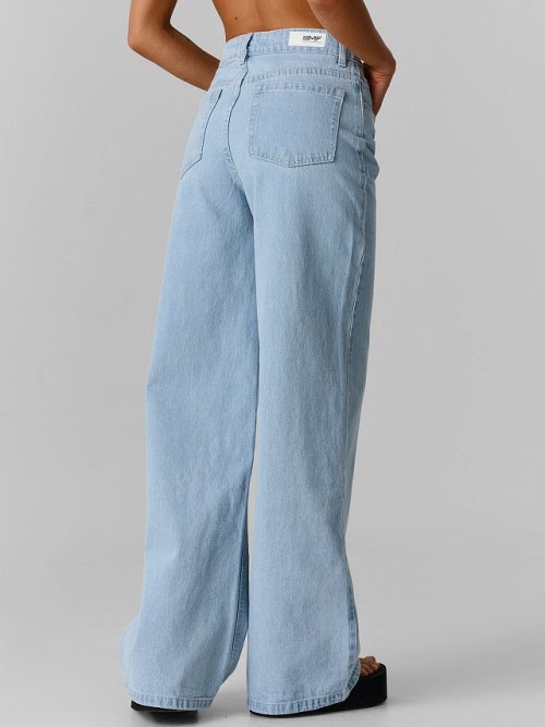 Джинсы Wide leg женские голубые с принтом, фото 3 из 9