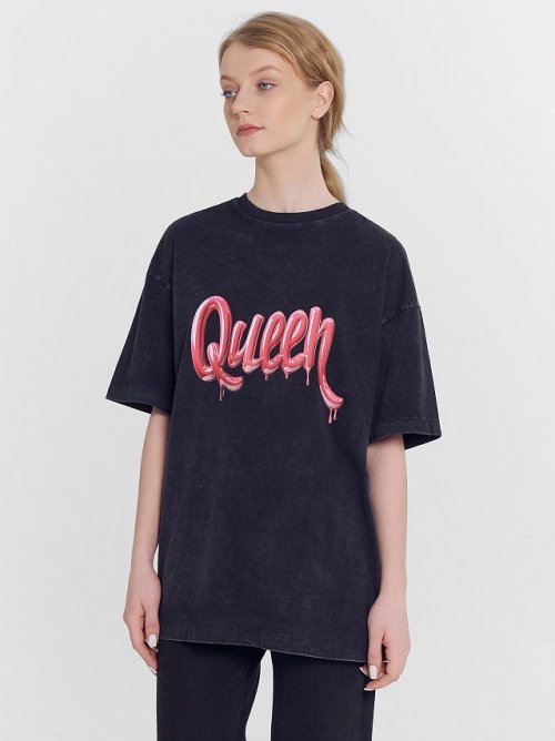 Футболка женская черная оверсайз с надписью "queen", фото 1 из 25