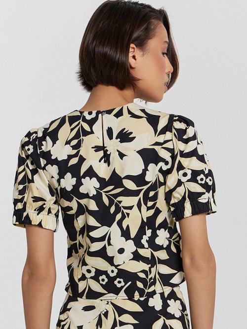 Рубашка женская черная с цветочным принтом, фото 4 из 7