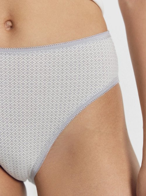 Трусы женские классические мультипак (3 шт.) молочно-бежевые с орнаментом, фото 8 из 30