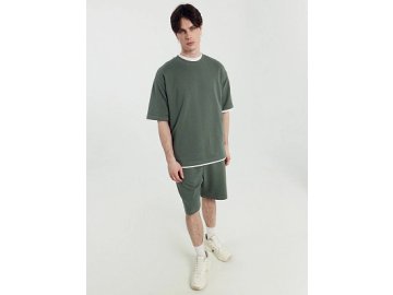 Комплект мужской (футболка, шорты) в сером цвете Марк Формель