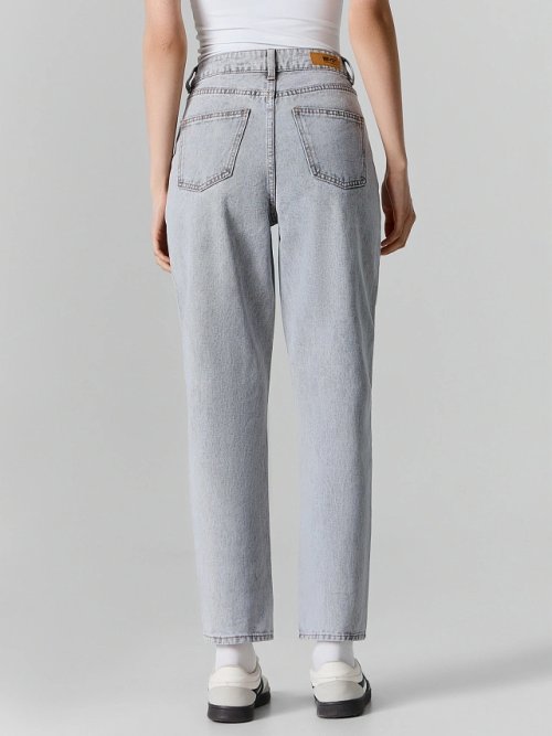 Джинсы женские серые mom fit с высокой посадкой, фото 3 из 8