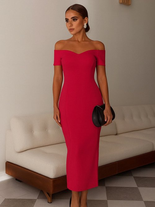 Платье женское в красно-алом цвете, фото 1 из 5