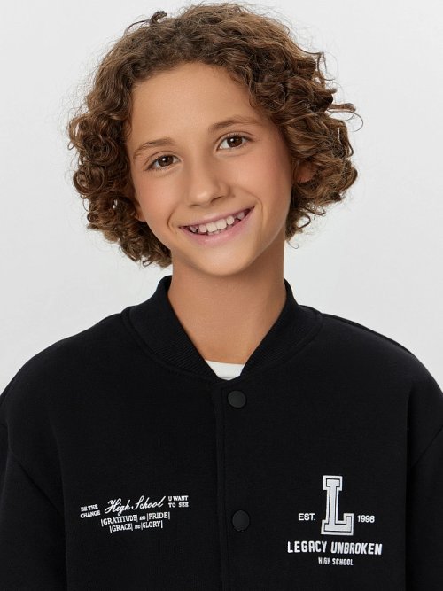 Бомбер для мальчиков черный с принтом "legacy unbroken", фото 5 из 10