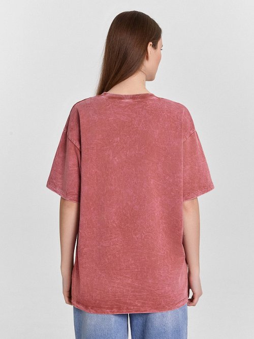 Футболка женская оверсайз терракотовая с обработкой эйсид, фото 2 из 8