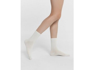 Носки женские в молочном цвете