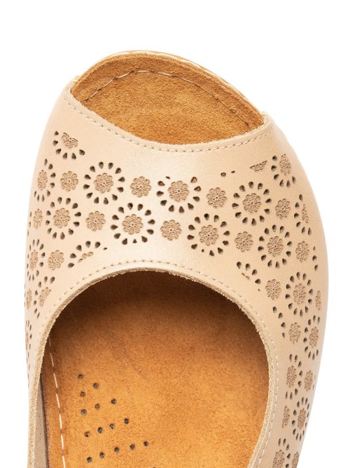 Сандалеты BELWEST, фото 15 из 128