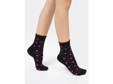 Детские носки черного цвета в розовое сердечко Марк Формель