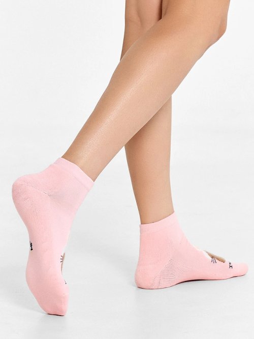 Носки женские розовые с рисунком в виде зайки, фото 3 из 5