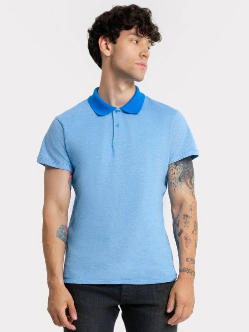 Джемпер-поло голубого цвета с синим воротником для мужчин, фото 1 из 5