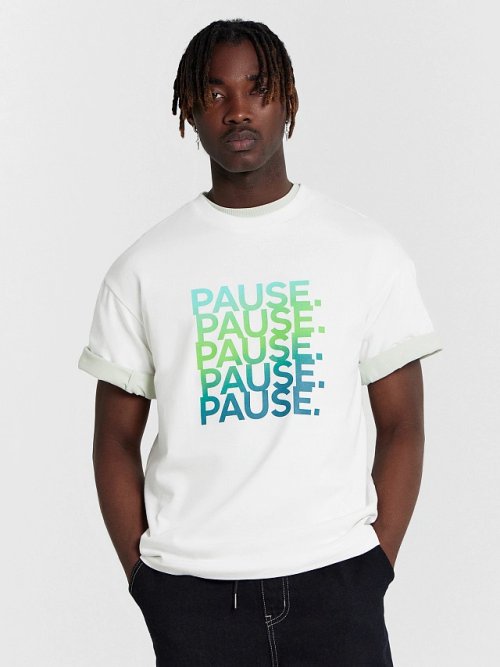 Футболка мужская белая с принтом "Pause", фото 5 из 10
