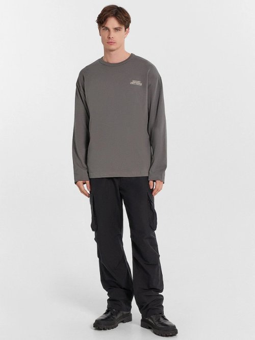 Лонгслив мужской в цвете хаки с печатью, фото 3 из 6