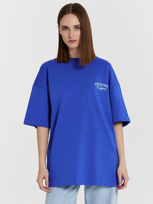 Футболка женская синяя с принтом и надписью "north side", фото 1 из 6