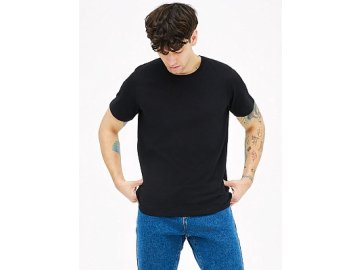 Футболка мужская в черном цвете в Лепеле Марк Формель