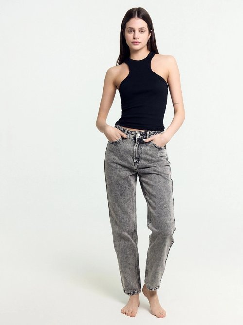 Брюки женские джинсовые в светло-сером цвете, фото 4 из 8