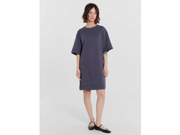 Платье женское в графитово-сером цвете