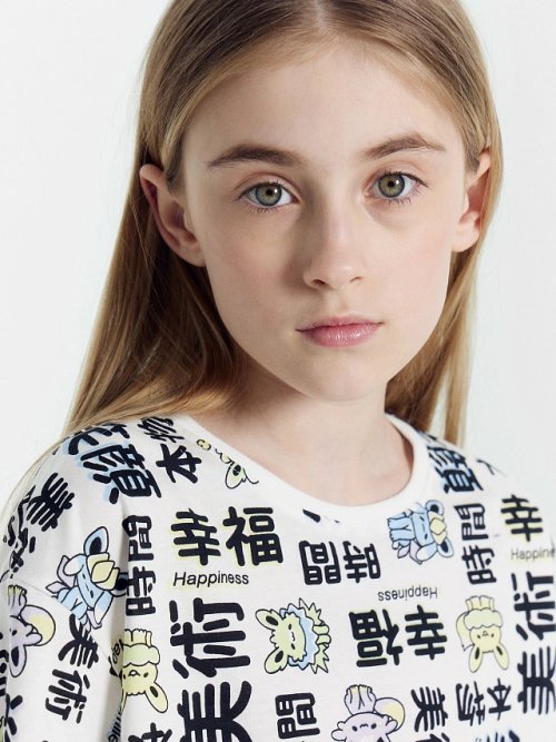 Футболка для девочек белая с принтом "иероглифы", фото 8 из 8