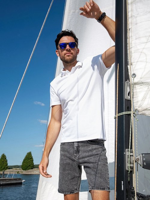 Джинсовые серые шорты для мужчин, фото 1 из 5