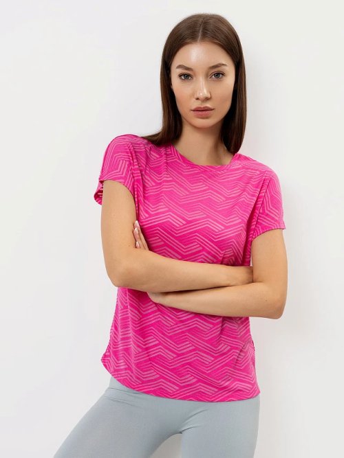 Футболка женская спортивная в розовом цвете с принтом, фото 2 из 4