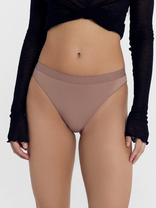 Трусы женские классические в розово-бежевом цвете, фото 2 из 18
