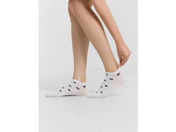 Носки женские белые в сердечки