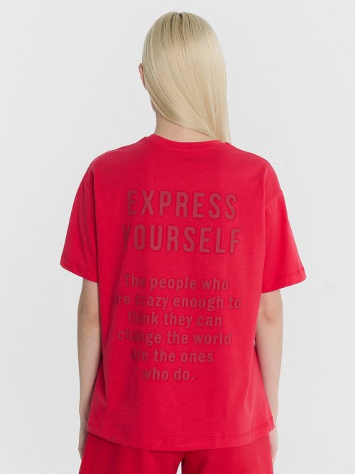 Футболка женская красная с печатью, фото 2 из 6