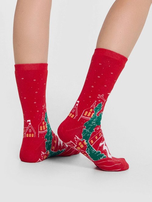 Носки женские красные с зимним узором, фото 3 из 6