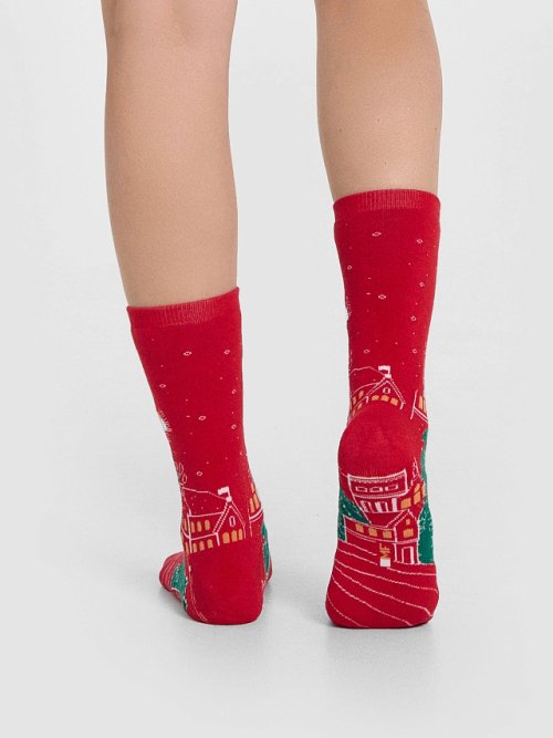 Носки женские красные с зимним узором, фото 4 из 6