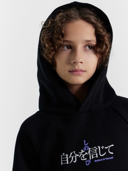 ЧЕРНОЕ ХУДИ ДЛЯ МАЛЬЧИКОВ С ПРИНТОМ, фото 6 из 8