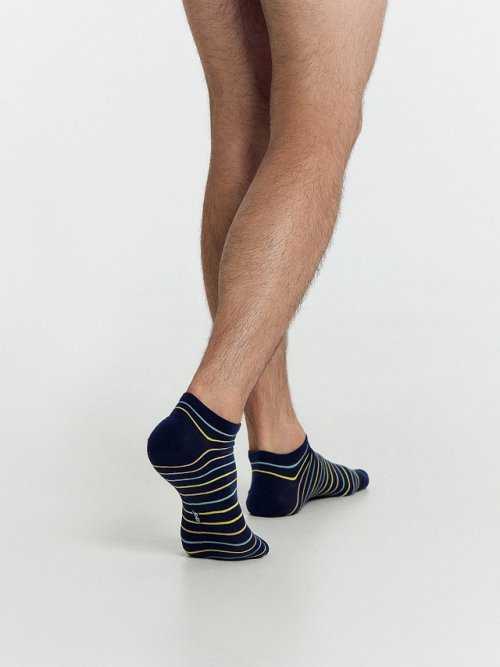 Носки мужские темно-синие с рисунком в виде полосок, фото 2 из 12