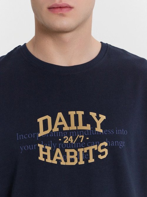 Футболка мужская синяя с надписью "Daily habits", фото 5 из 12
