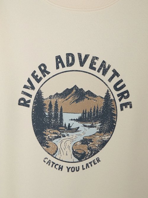 Свитшот для мальчиков бежевый с надписью "River adventure...", фото 5 из 8
