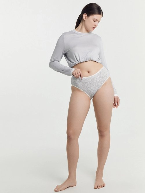 Трусы женские макси молочно-бежевые с цветочной россыпью, фото 4 из 15