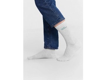 Носки мужские серые длинные с надписью "Статус: свободен"