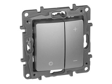 Светорегулятор (диммер) Legrand 672418-00.00-00.00-00.01