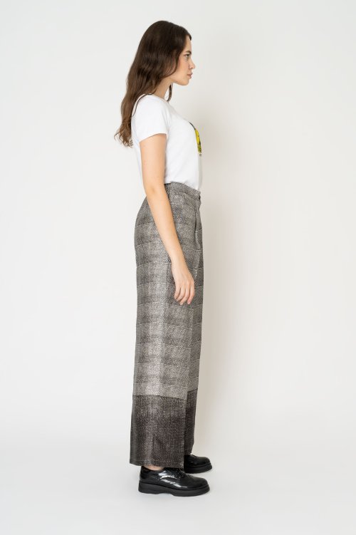 Брюки женские, фото 3 из 107